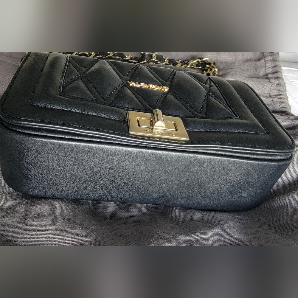 Valentino by Mario Valentino Beatriz D Leather Shoulder Bag - Picture 9 of 12